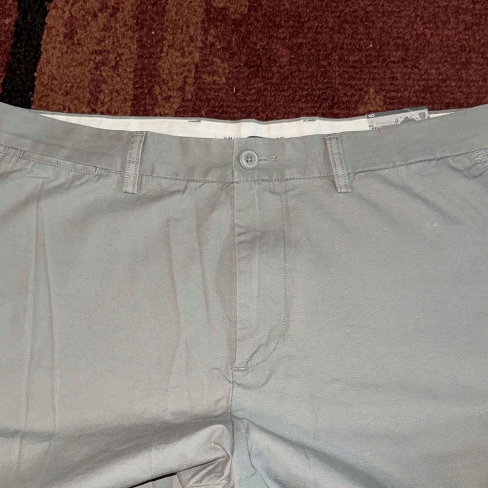 NWT Mens Old Navy Shorts - Picture 3 of 6